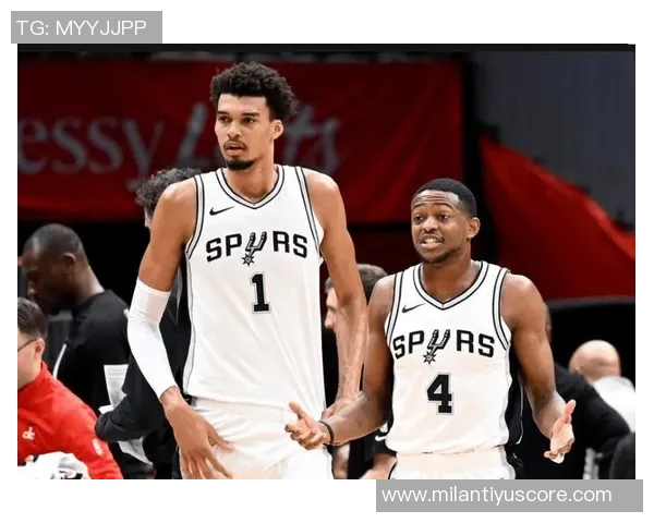 文班缺阵球队依然连胜福克斯表示磨合中感受潜力无限